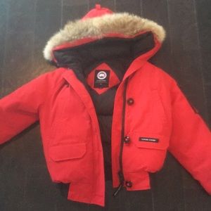 Canada Goose Chilliwack Bomber - Red Women’s Small